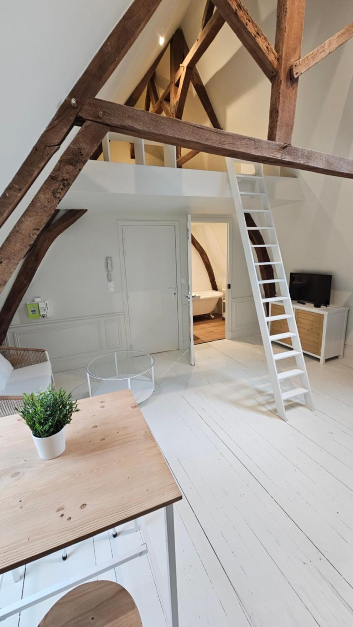 Le Perchoir, Studio Avec Mezzanine Аррас Экстерьер фото